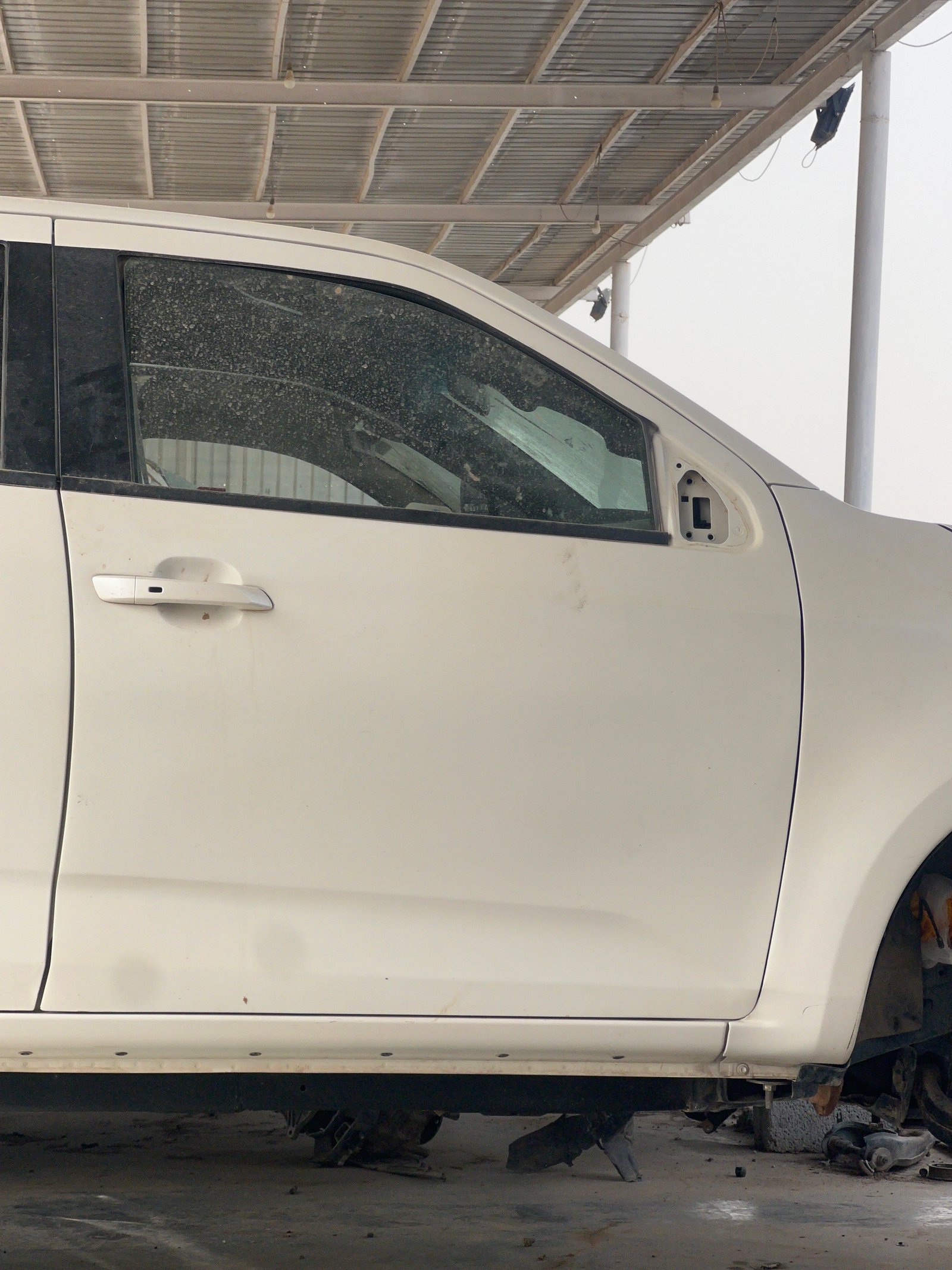 باب امامي يمين او يسار فاضي